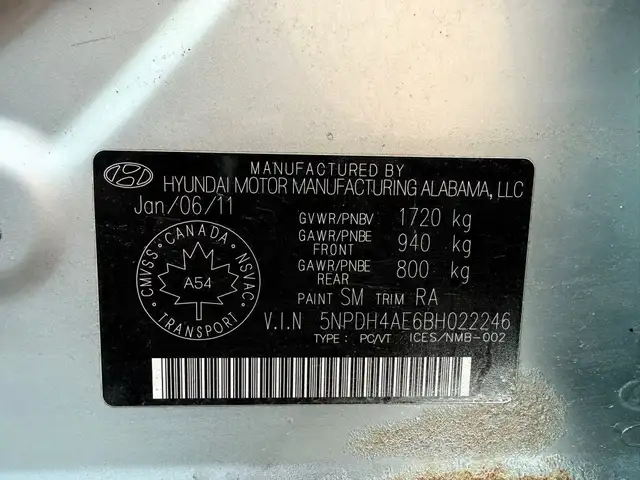 2011 Hyundai Elantra 4dr Sedan - Photo 9