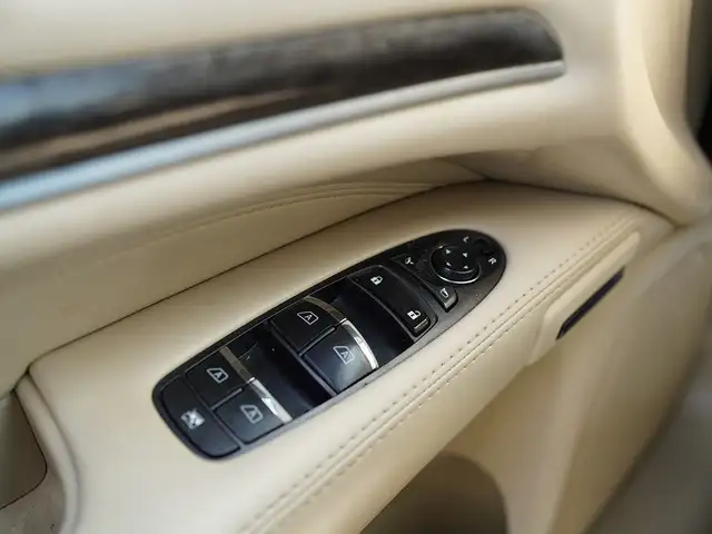 2013 Infiniti JX35 7 Passenger, Leather Seats, Navigation, Sunro - Photo 8