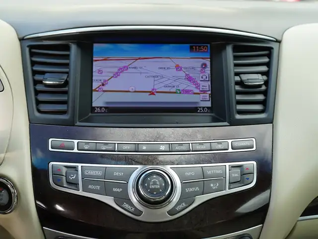 2013 Infiniti JX35 7 Passenger, Leather Seats, Navigation, Sunro - Photo 18