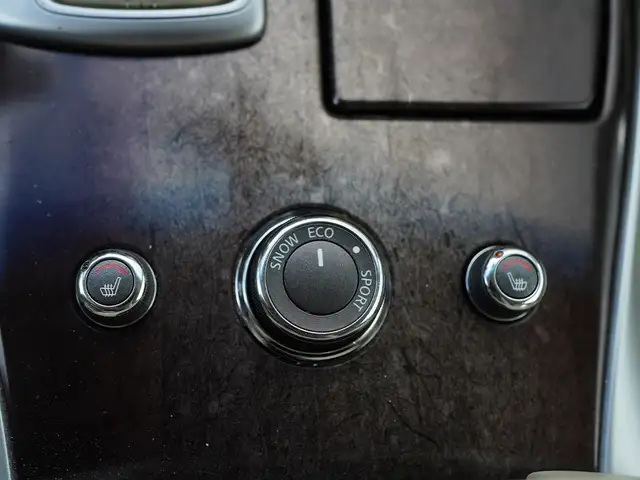 2013 Infiniti JX35 7 Passenger, Leather Seats, Navigation, Sunro - Photo 22