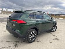 2024 Toyota Corolla Cross XLE AWD SUNROOF / HEATED STEERING WHEE - Photo 5