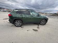 2024 Toyota Corolla Cross XLE AWD SUNROOF / HEATED STEERING WHEE - Photo 6