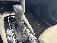 2024 Toyota Corolla Cross XLE AWD SUNROOF / HEATED STEERING WHEE - Photo 15