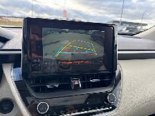 2024 Toyota Corolla Cross XLE AWD SUNROOF / HEATED STEERING WHEE - Photo 16