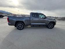 2022 Toyota Tundra Limited SUNROOF / RUNNING BOARDS / WIRELESS C - Photo 6