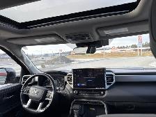 2022 Toyota Tundra Limited SUNROOF / RUNNING BOARDS / WIRELESS C - Photo 10