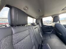 2022 Toyota Tundra Limited SUNROOF / RUNNING BOARDS / WIRELESS C - Photo 12