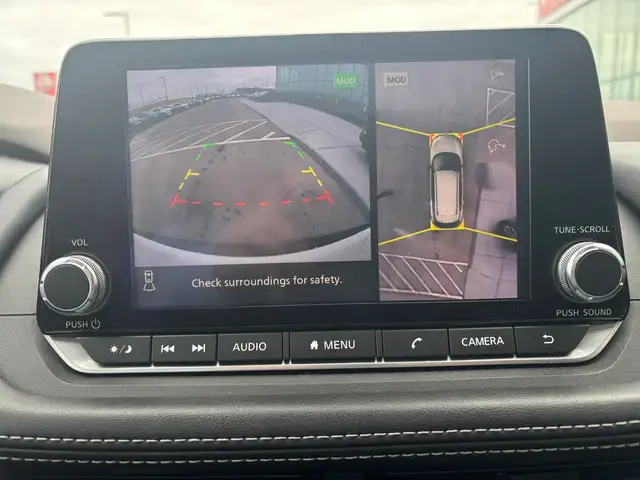 2021 Nissan Rogue SV Premium AWD • Heated Seats • Moonroof - Photo 22