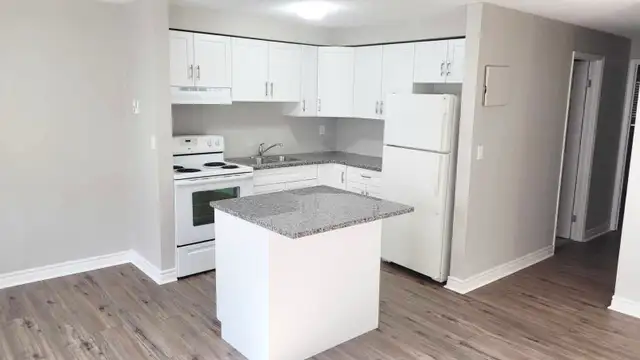 ONLY ONE LEFT - Remodelled 2 Bedroom Apartment for Rent - Photo 4