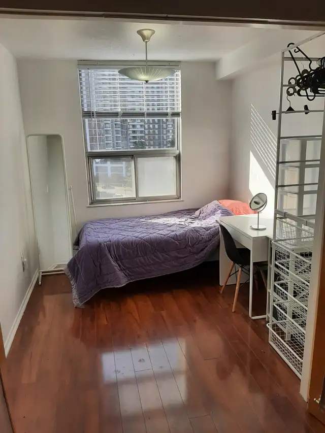 (1st/April~, 720/month)Private Room rent, Don Mills&Eglington - Photo 9