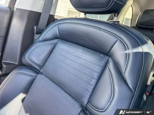 2025 Lincoln Nautilus Reserve - Photo 21