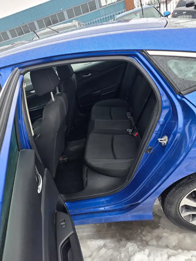 2018 Honda Civic LX - Photo 6