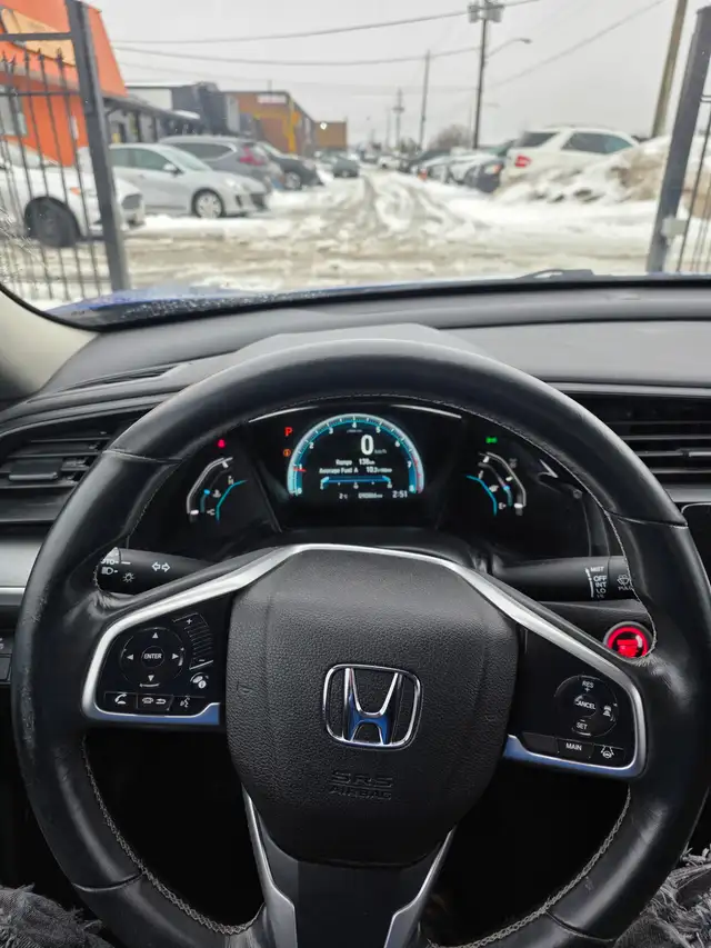 2018 Honda Civic LX - Photo 11