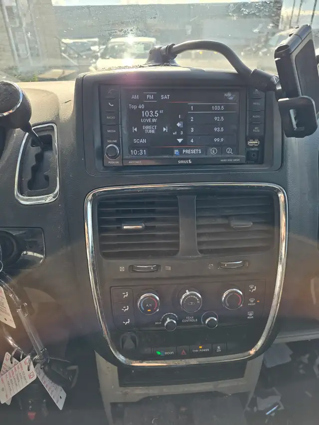 2017 Dodge Grand Caravan SE - Photo 6