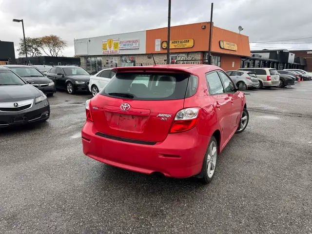 2010 Toyota Matrix S - Photo 4