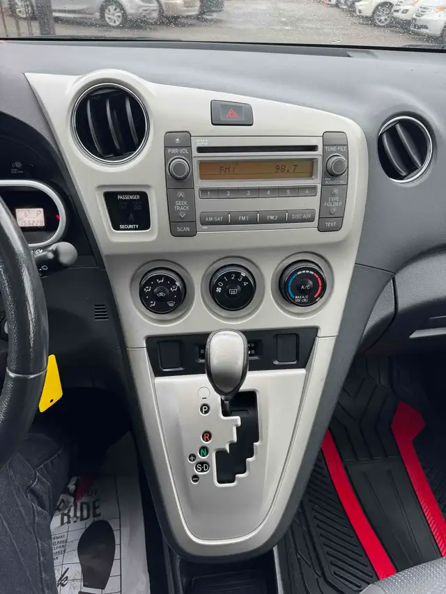 2010 Toyota Matrix S - Photo 8