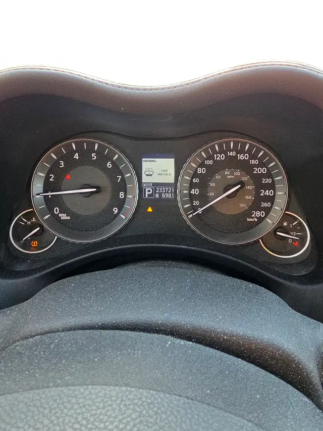 2011 Infiniti M37 - Photo 15