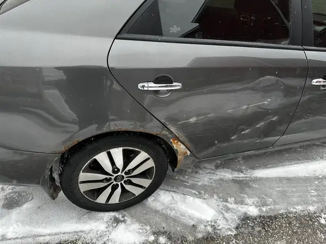 2013 Kia Forte EX - Photo 5