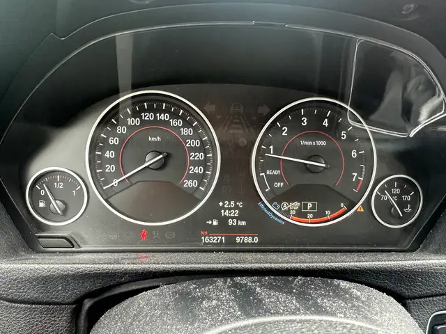 2013 BMW 3-Series 328i xDrive - Photo 11