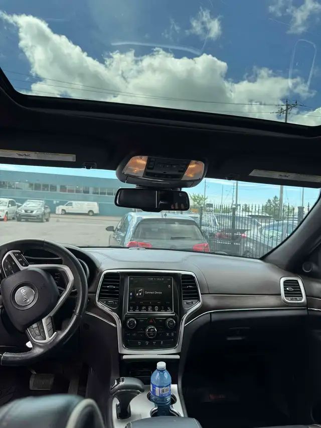 2015 Jeep Grand Cherokee Overland - Photo 9