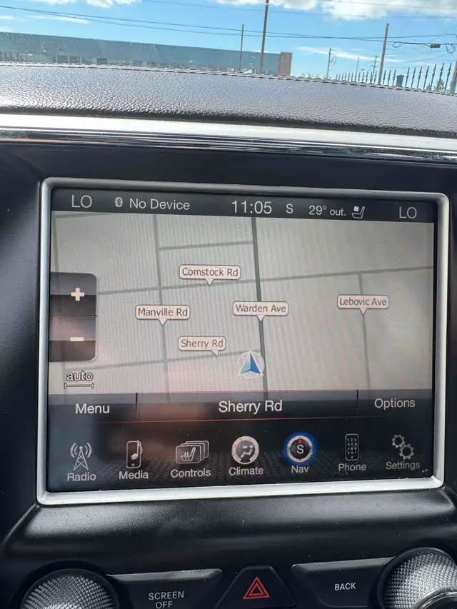 2015 Jeep Grand Cherokee Overland - Photo 13