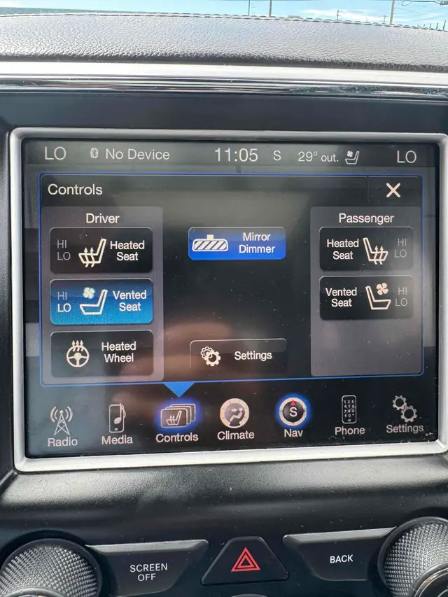 2015 Jeep Grand Cherokee Overland - Photo 16