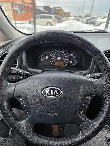2012 Kia Rondo EX - Photo 9