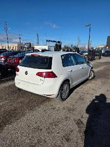 2015 Volkswagen Golf TSI S - Photo 4