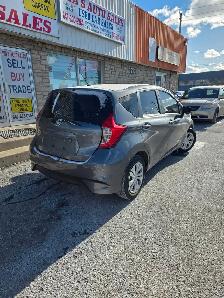 2017 Nissan Versa SV - Photo 3