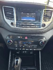 2017 Hyundai Tucson SE - Photo 11