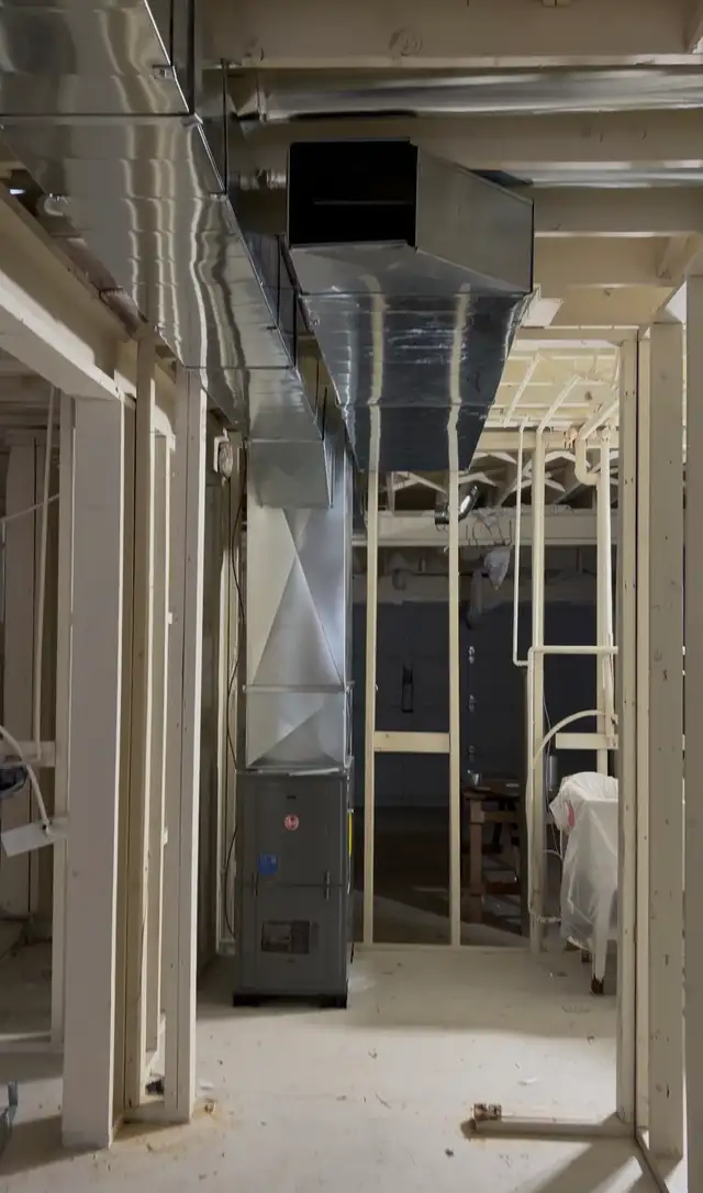 Custom Ductwork - Photo 2