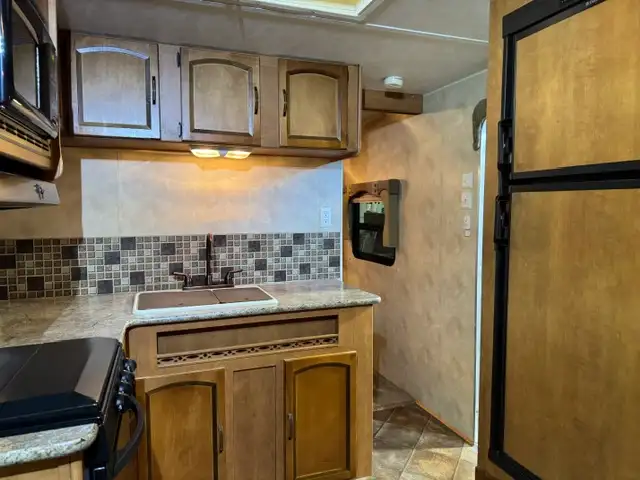 2012 Puma Palomino 28BHS - Photo 5