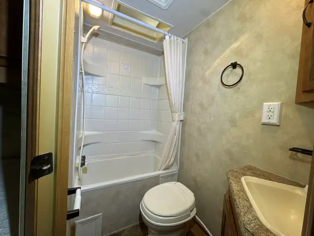 2012 Puma Palomino 28BHS - Photo 8