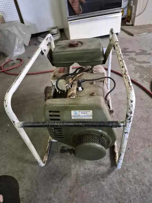 3200 generator  Wisconsin engine  tools