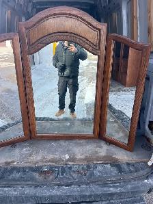 Free delivery used Vintage Oak Tri-Fold Vanity Mirror - Photo 4