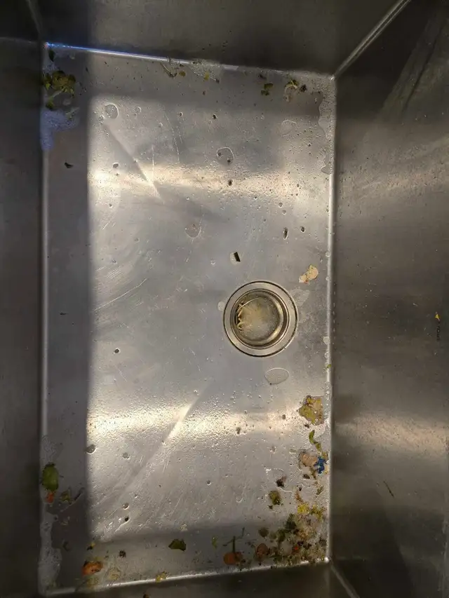 (613) 501-0354 END OF TENANCY CLEANING - Photo 2