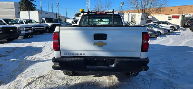 2016 Chevrolet Silverado 1500 Work Truck - 4x4 - Loaded interior - Photo 6
