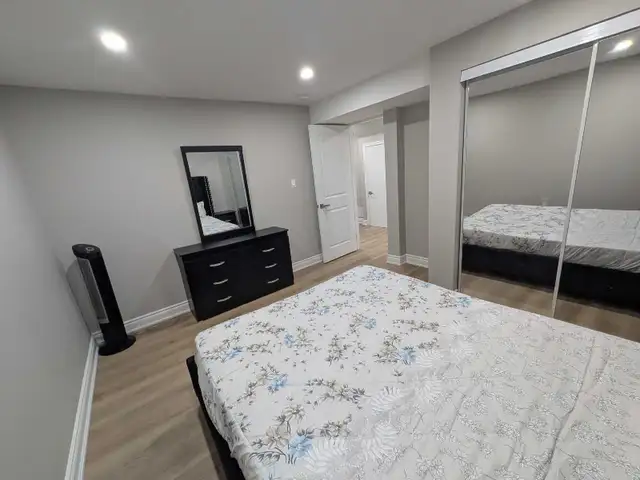 March 2-15, Private Room for rent in Mississauga - Photo 5