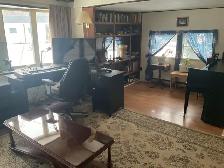 Beautiful Year round home - Photo 4