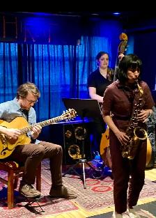 Guitar Lessons - All levels/styles - Experienced Teacher - Photo 2