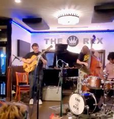 Guitar Lessons - All levels/styles - Experienced Teacher - Photo 5