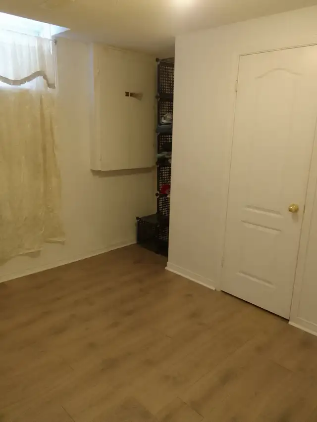 2-Bedroom Basmnt- Private Entrance,  Mt Joy, GO Station, Markham - Photo 2