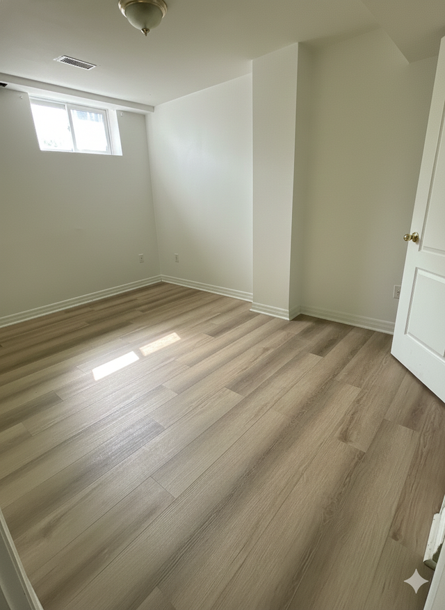 2 Bed  Den Basement Apartment For Rent In Brampton