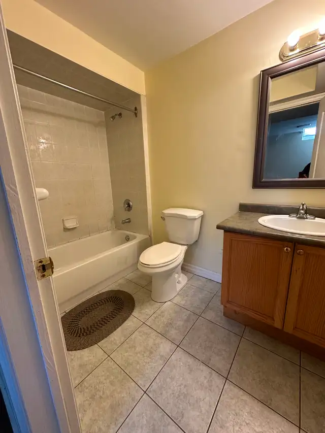 2 Bed  Den Basement Apartment For Rent In Brampton - Photo 4