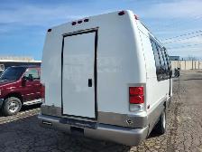 2012 Krystal Koach - Propane/Gas - Photo 3