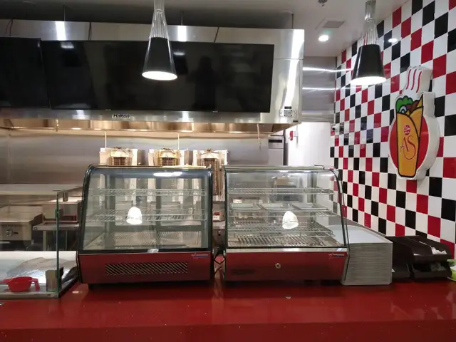 Shawarma Restaurant for Sale – New Horizon Mall (Balzac) - Photo 5