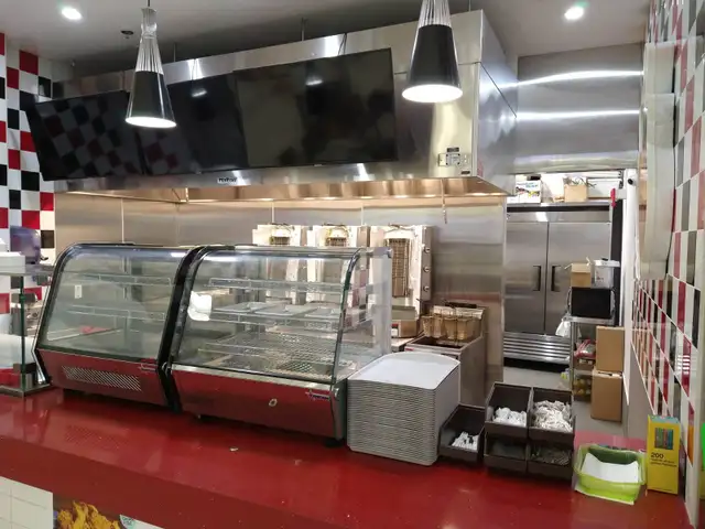 Shawarma Restaurant for Sale – New Horizon Mall (Balzac) - Photo 6