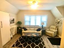$1500 All-Inclusive Cozy Furnished Bachelor – Avail. Apr 1st.