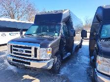 2013 Executive Bus 24 PAX Propane - Photo 3