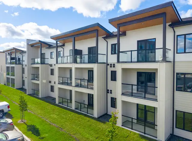 Modern 1 Bed & 2 Bed Apartments for Rent in Steinbach! - Photo 10